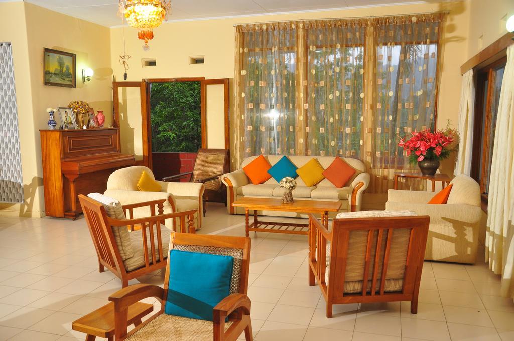 Knight'S Heaven Apartman Kandy Kültér fotó
