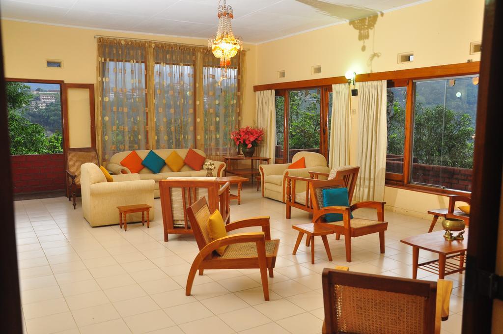 Knight'S Heaven Apartman Kandy Kültér fotó
