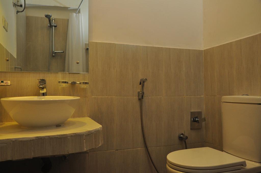 Knight'S Heaven Apartman Kandy Kültér fotó